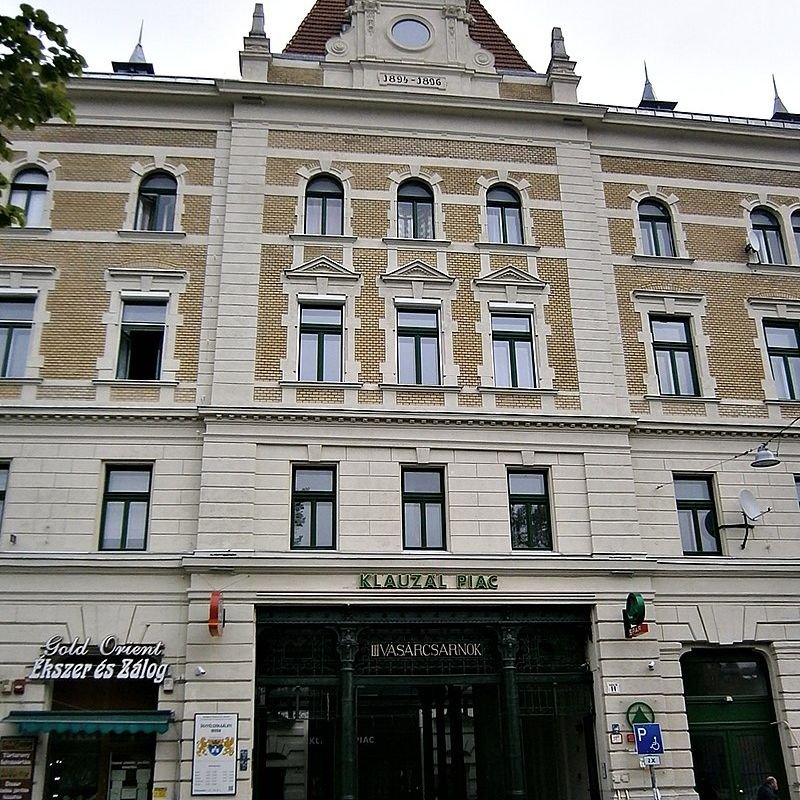 Klauzál Square Market Hall