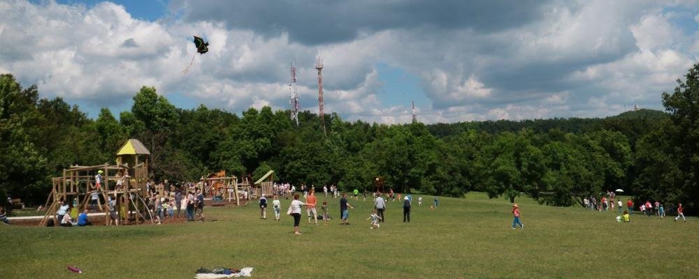Anna-meadow playground
