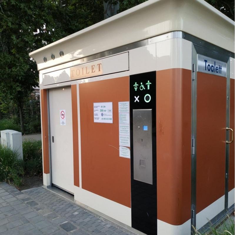 Public toilet - Margaret Islan...